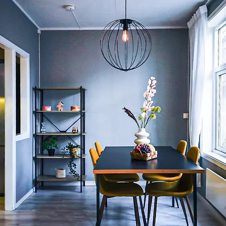 Apartment Moderne Ved Solsiden I